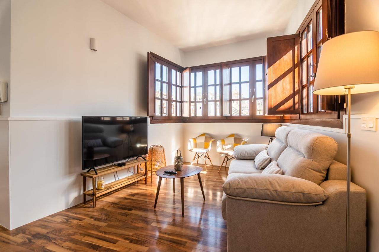 Tuguest Hermosa II Apartment Granada Buitenkant foto